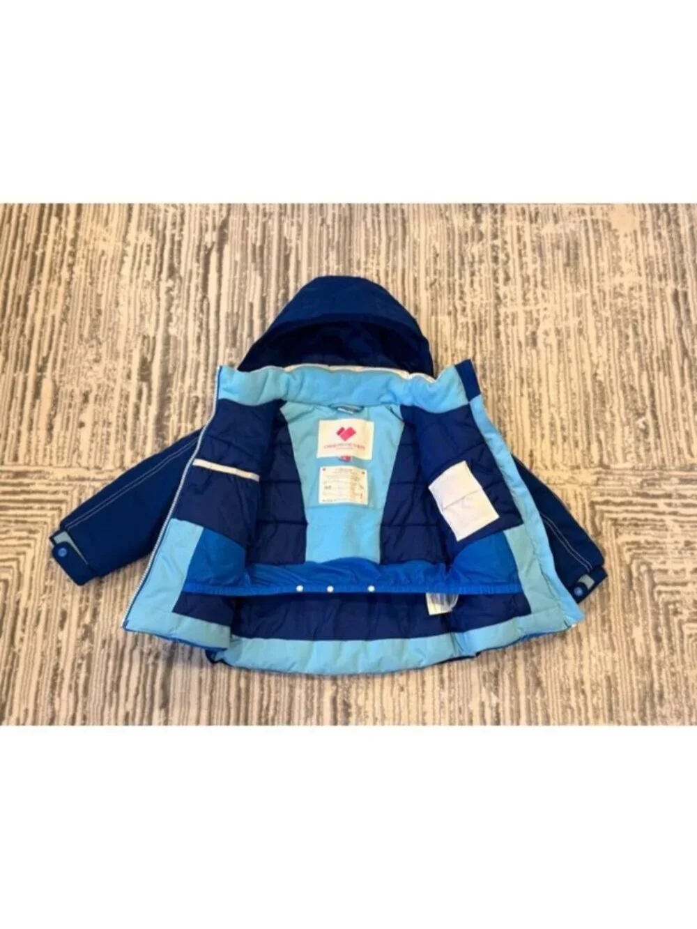 Obermeyer girls Toddler size 3 Sierra Winter puffer coat w/I-GROW MSRP $140